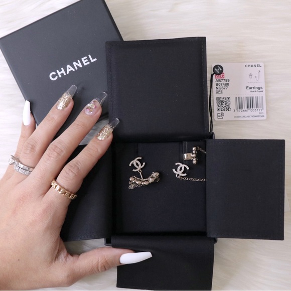 CHANEL Jewelry - Chanel Cuff Earring Set